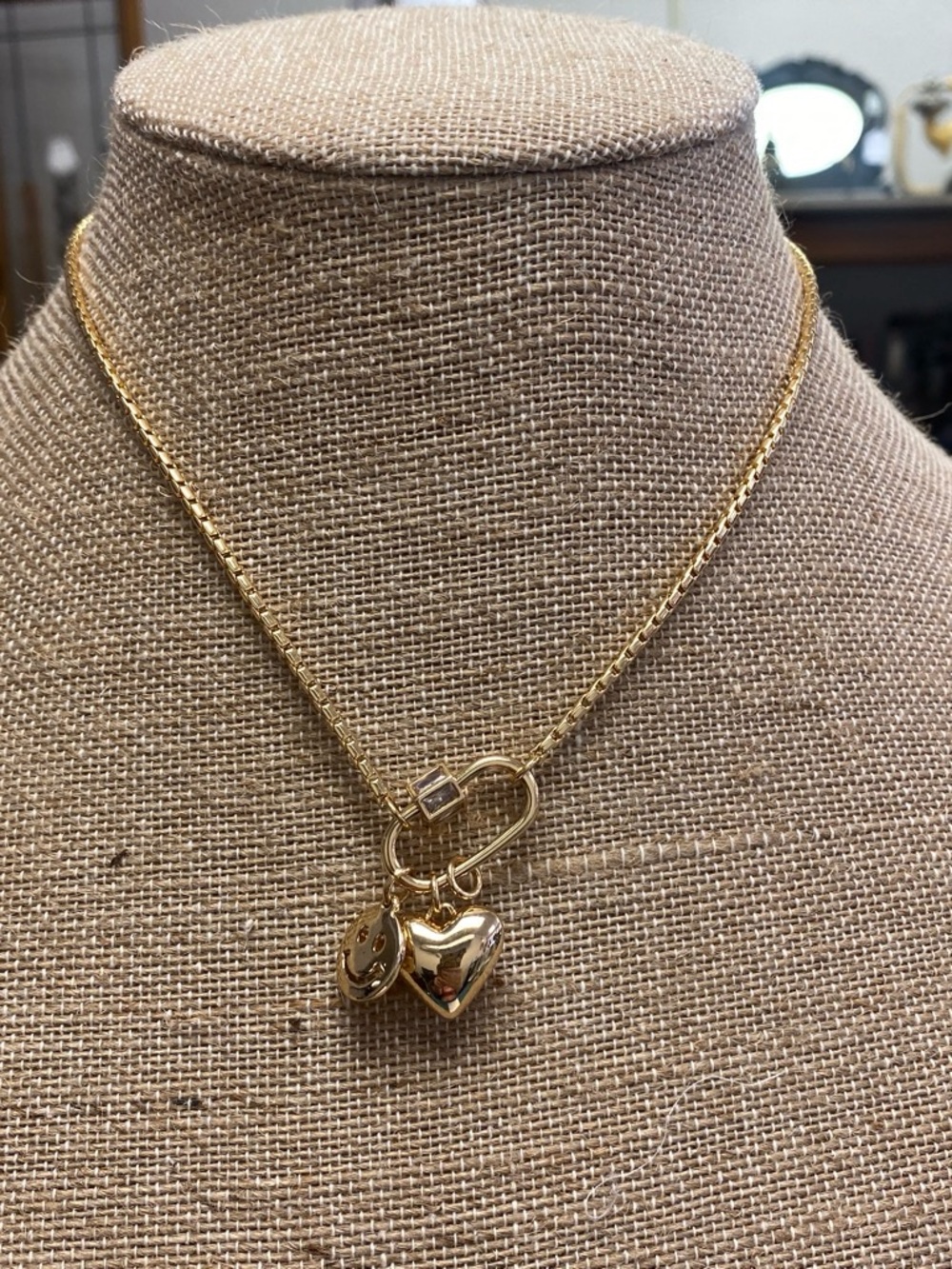 Gold tone  Heart Charm Pendant Necklace - Women's Jewelry